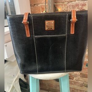 Dooney & Bourke Black Textured Tote